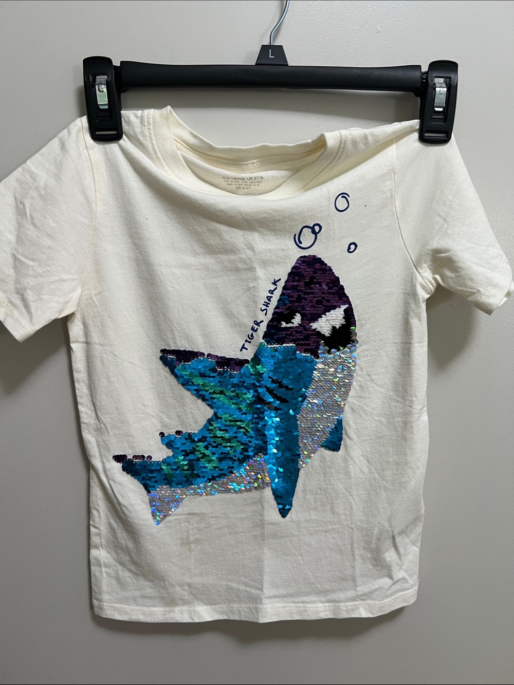 H&M Cream Tee with Reversible Blue & Silver Sequin Shark